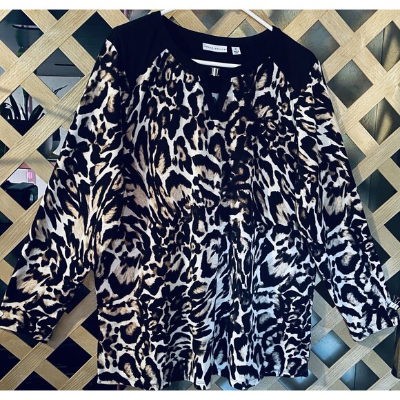 Susan Graver Leopard Print Stretchy Liquid Knit Tan & Black Tunic Women's 1X - Picture 1 of 9